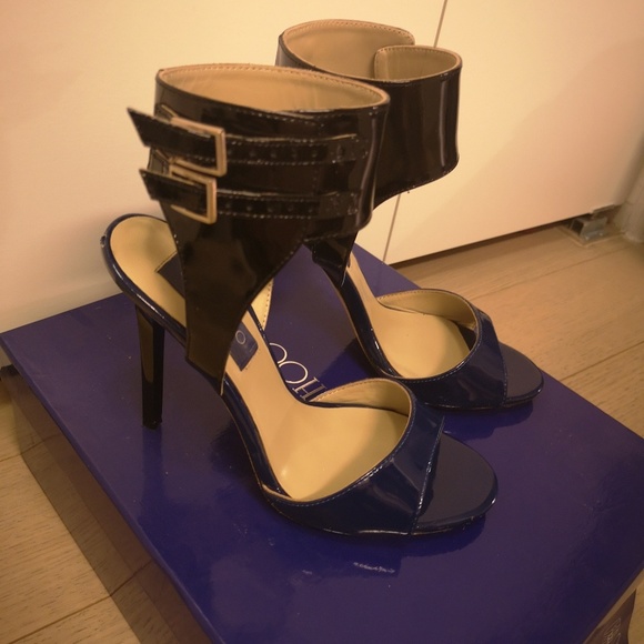 Jimmy Choo for HM Bondage peep-toe Stilettos - Picture 5 of 8